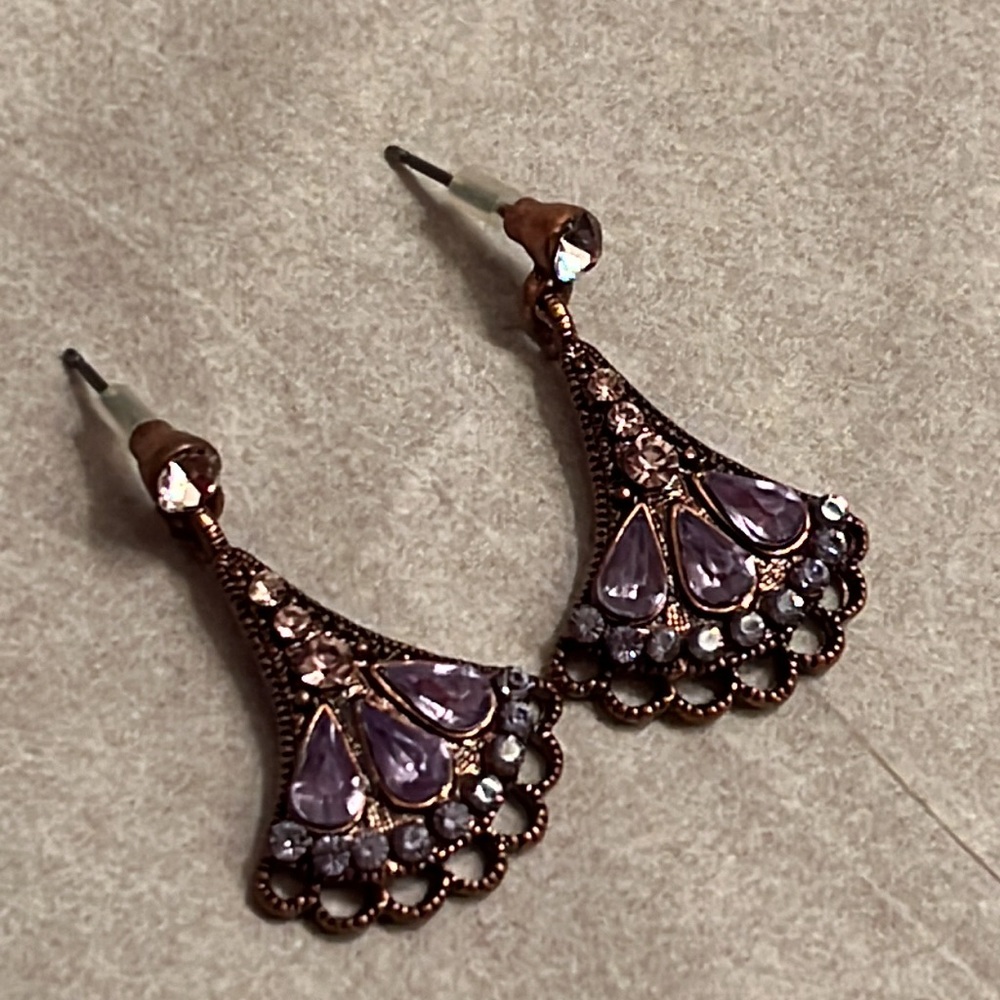 Stunning ART DECO-esque post earrings!